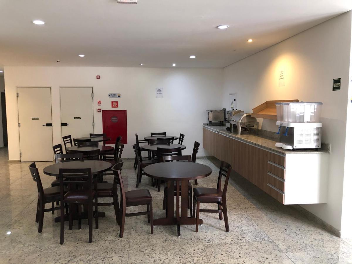 Apto Aconchegante, Bem Localizado, Churrasqueira Na Varanda, Servico De Limpeza Diaria, Servico De Praia - Pitangueiras - Guarujá Dış mekan fotoğraf